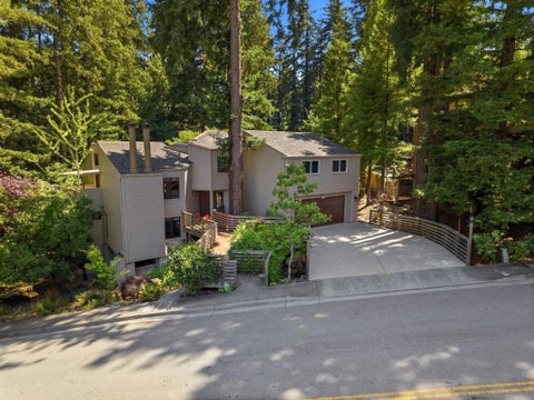 Photo of 106 Carbonera Drive, Santa Cruz, CA 95060 (MLS # ML82051324)