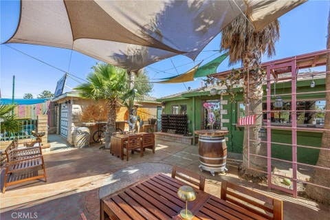 Photo of 114 W Newgrove ST, Lancaster, CA 93534 (MLS # SR26176897)