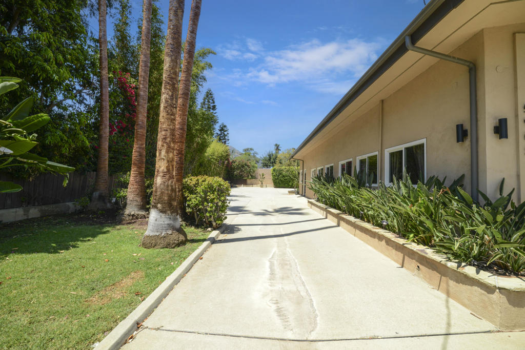 5905 Old Wheeler Road
