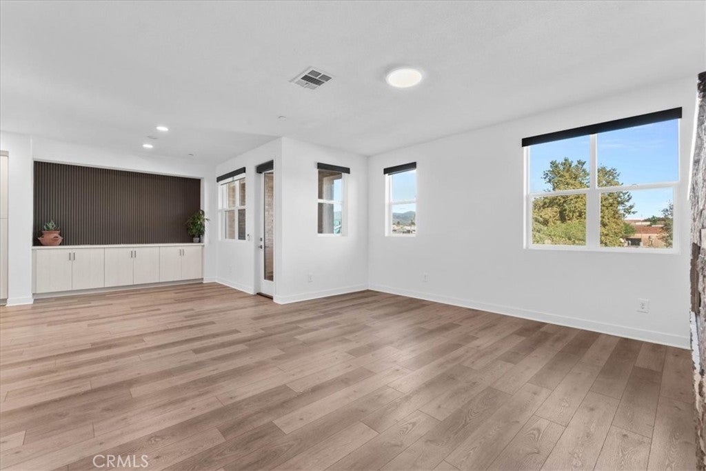 493 Fairlane Way