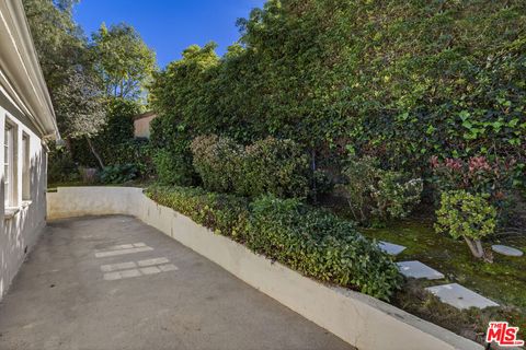 Tiny photo for 2105 Ames Street, Los Angeles, CA 90027 (MLS # 26658817)