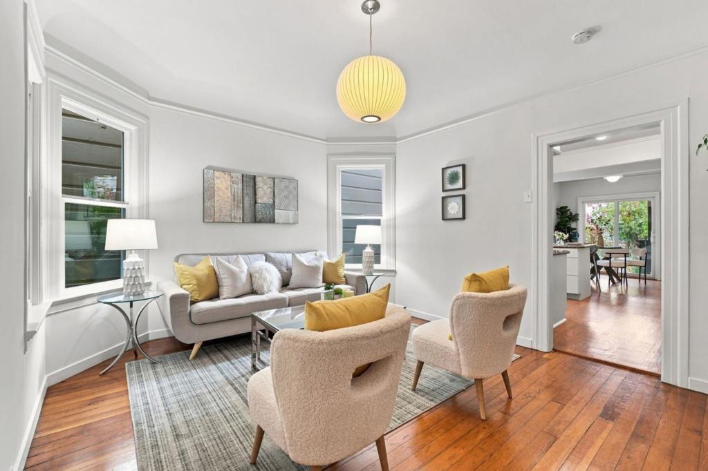 256 Presidio Avenue 1