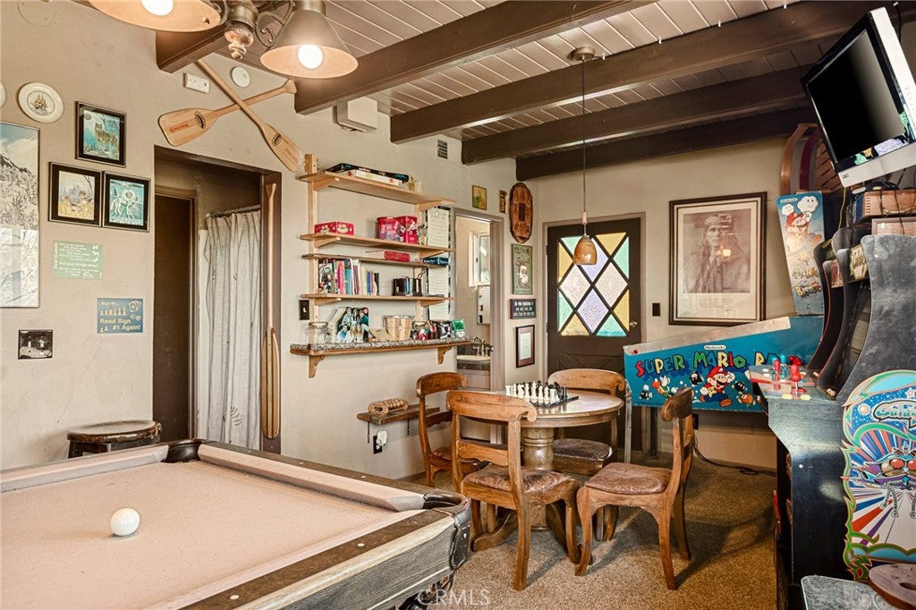 1256 Grass Valley