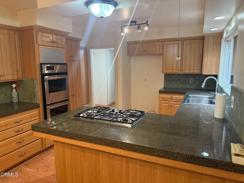 Campus View 1 - 0253 - Residential Lease