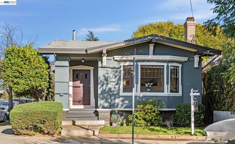 Photo of 1927 Grant St ST, Berkeley, CA 94703 (MLS # 41151579)
