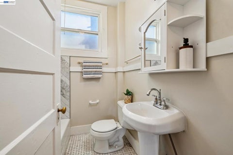 Tiny photo for 1927 Grant St ST, Berkeley, CA 94703 (MLS # 41151579)