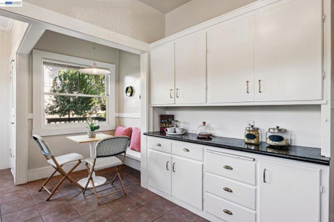 Tiny photo for 1927 Grant St ST, Berkeley, CA 94703 (MLS # 41151579)