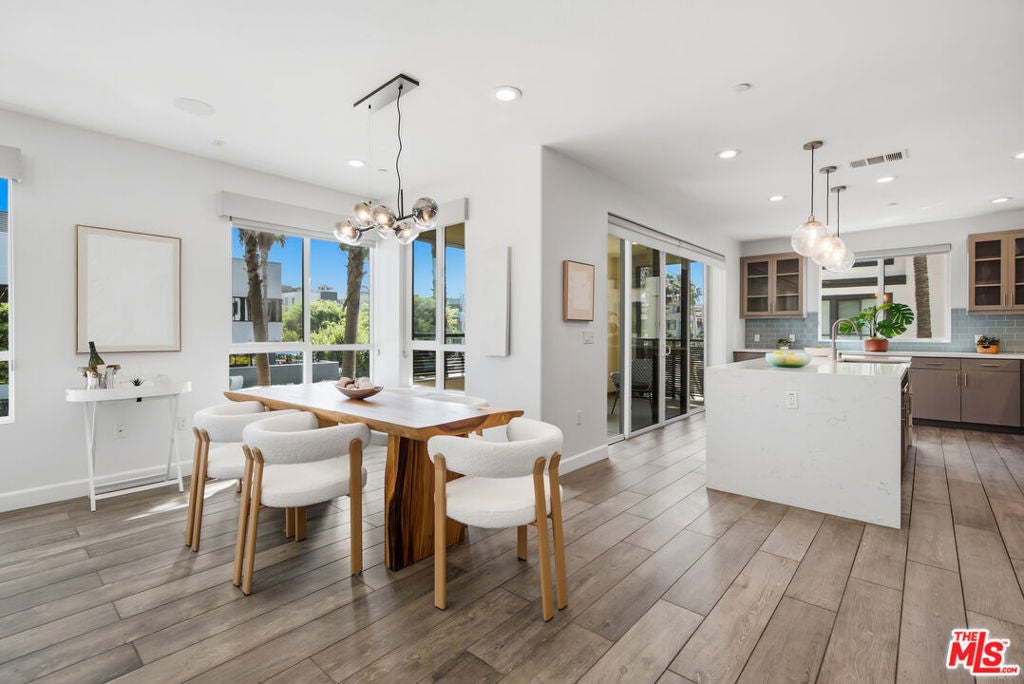 12550 W Fielding Circle 2