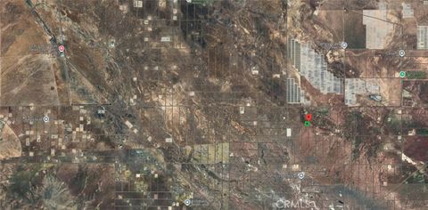 Tiny photo for 13620 Comache Road, Santa Margarita, CA 93453 (MLS # HD25187683)