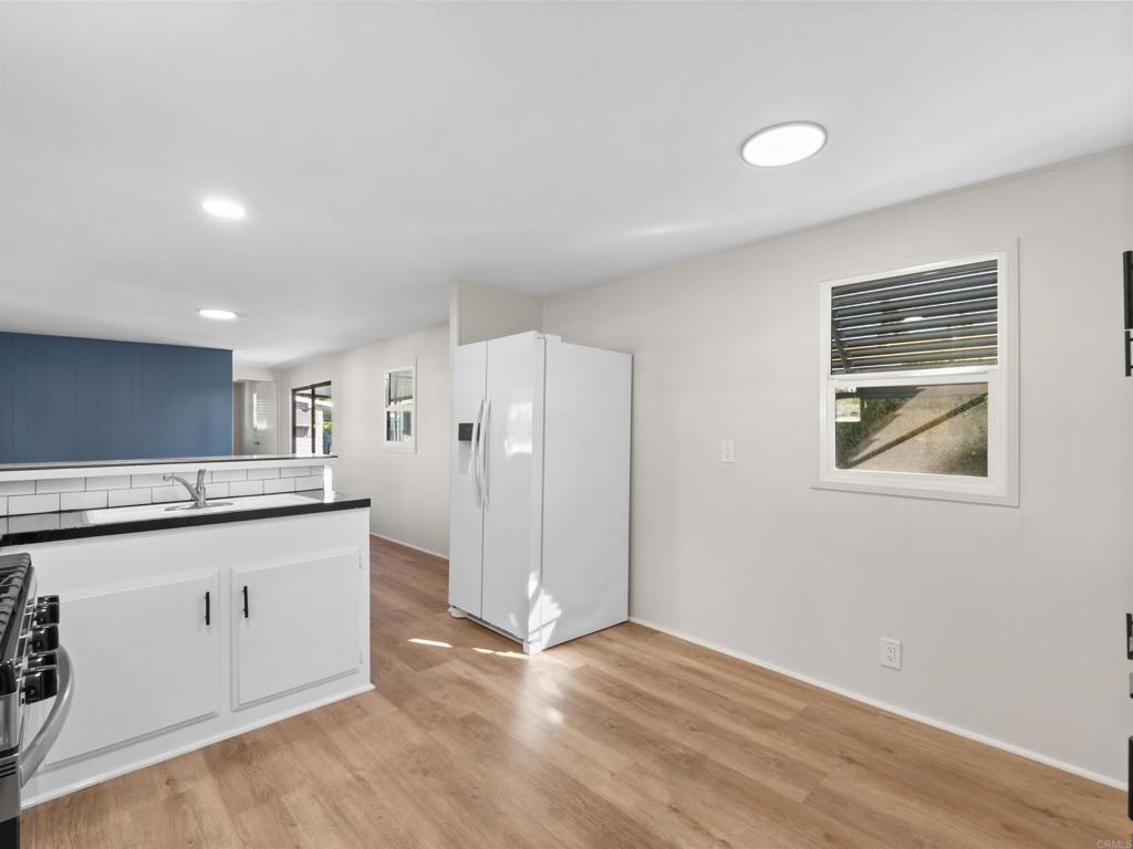 2907 S Santa Fe Avenue 57