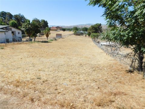Photo of 4788 Columbia Way Way, Quartz Hill, CA 93536 (MLS # SR25153285)