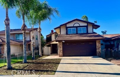 Welcome to your new home! This beautiful and spacious 3 - bedroom 2.5 - bathroom house offers comfort, style, and convenience for your family.
Located in a quiet, friendly neighborhood this home features:
Livingroom Area- Perfect for entertainment , Kitchen with dining room with plenty of cabinet space, Master bedroom with Sunset View Balcony to enjoy your evenings. 2 more bedrooms upstairs ideal for kids, guest or a home office.
Private Backyard great for relaxing or outdoor gatherings.
Property is close to Schools, parks, shopping centers and easy freeway access.