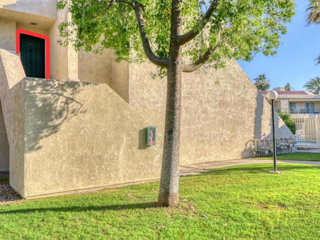 32505 Candlewood Drive 18