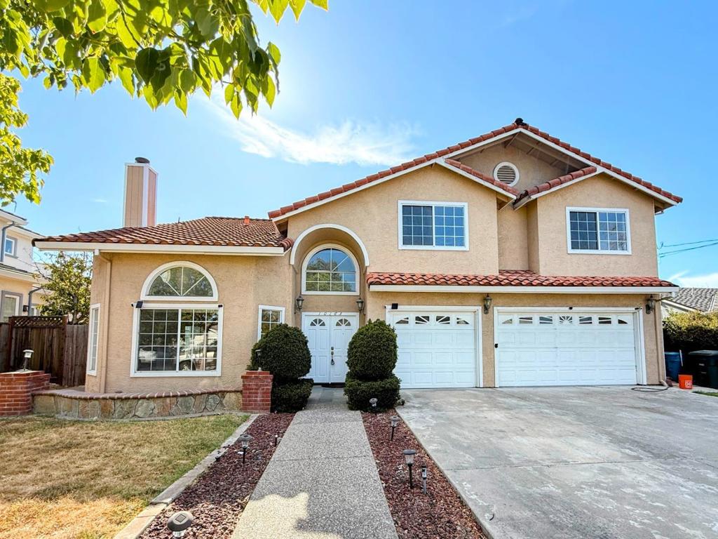 Welcome to this spacious 5-bedroom, 3.5-bathroom home located in the vibrant city of Cupertino. Spanning 3,323 square feet, this property offers ample space for comfortable living. The well-appointed kitchen is designed for functionality, perfect for the home chef. Enjoy the warmth of the fireplace in the separate family room, creating a cozy atmosphere for gatherings. The home features central AC and central forced air heating, providing year-round comfort. With formal dining room space, entertaining guests will be a delight. The property includes a 3-car garage, ensuring ample storage and parking. Laundry facilities are conveniently located within the home for ease. Situated within the Cupertino Union Elementary School District, families can benefit from the nearby educational resources. The flooring throughout adds to the quality and appeal of this remarkable home. Don't miss the opportunity to live in one of Cupertinos desirable neighborhoods.