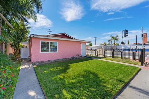 Tiny photo for 706 E Palmer St, Compton, CA 90221 (MLS # MB26049740)