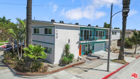 Photo of 1100 S Inglewood Avenue, Inglewood, CA 90301 (MLS # 26871137)