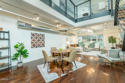Photo of 510 S Hewitt Street #106, Los Angeles, CA 90013 (MLS # P1-22173) Photo of 510 S Hewitt Street #106, Los Angeles, CA 90013 (MLS # P1-22173)