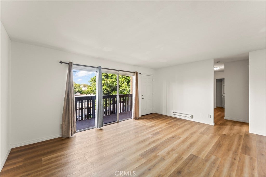 23308 Marigold Avenue V-201