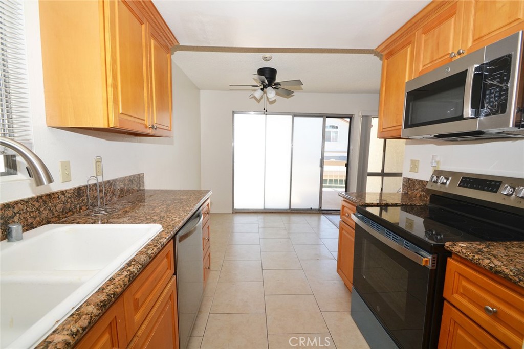 2218 Huntington Lane 4