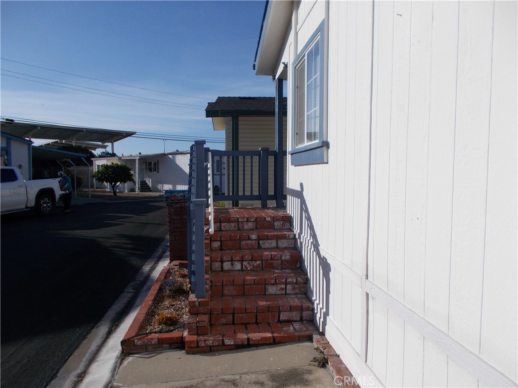 140 S Dolliver Street 144
