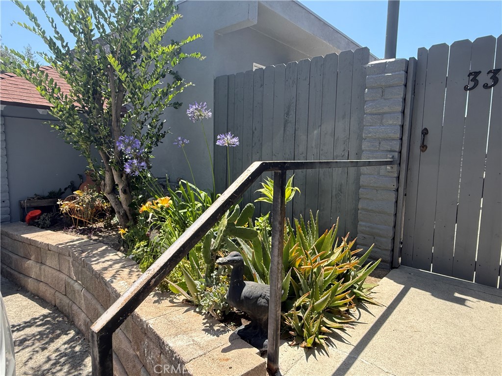 332 S El Camino Real