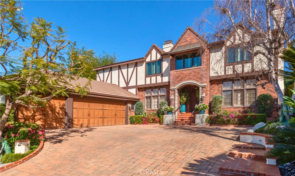 4428 Woodley Avenue