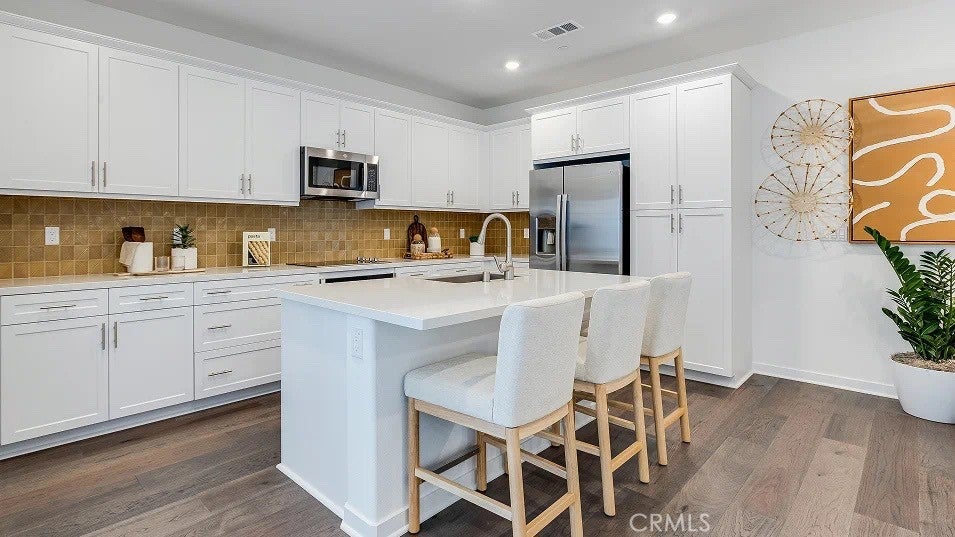 1254 Thunderbolt Lane