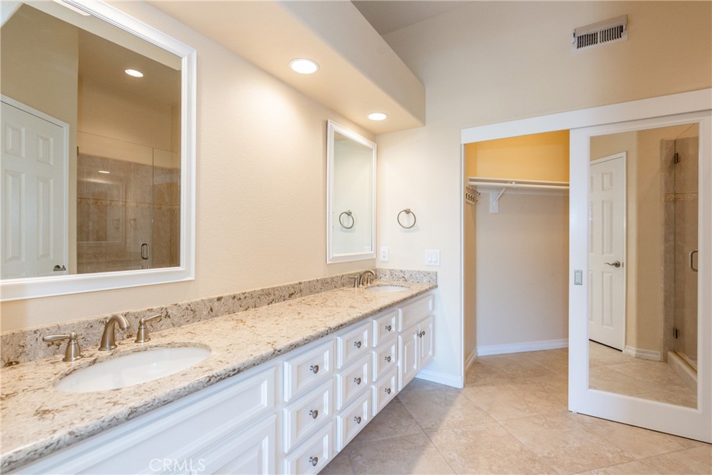 Viewpointe North (VPNR) - Residential Lease