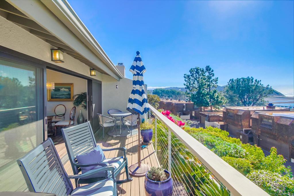 13132 Caminito Mar Villa