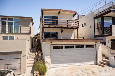 Photo of 651 24th Place Pl, Hermosa Beach, CA 90254 (MLS # SB26124485)