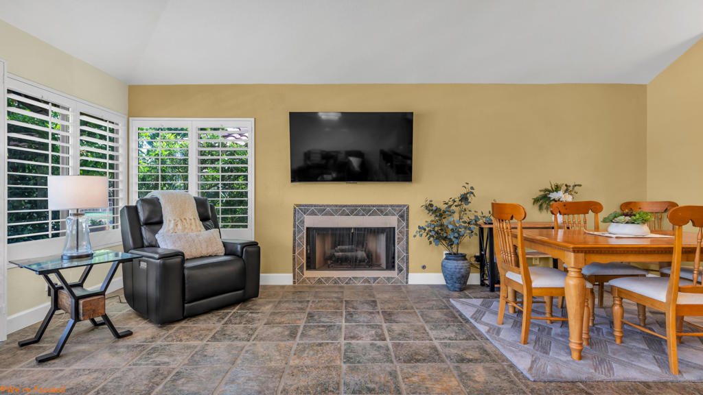 41444 Woodhaven Drive E