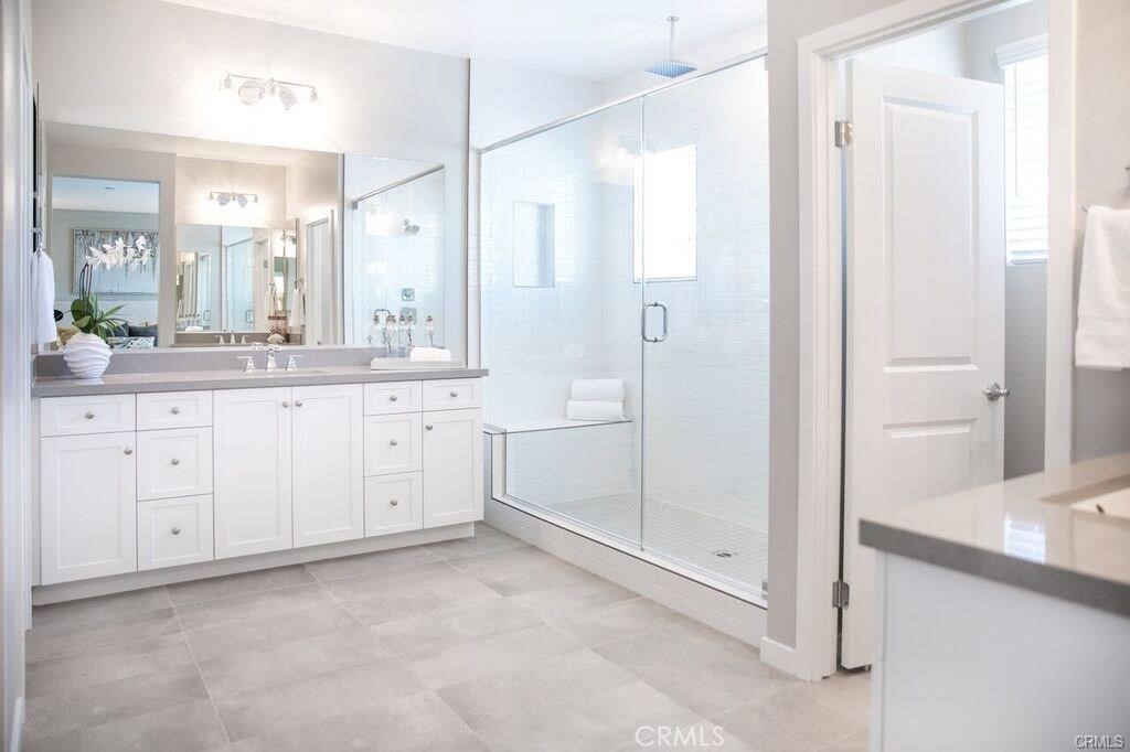 Aura - Residential Lease