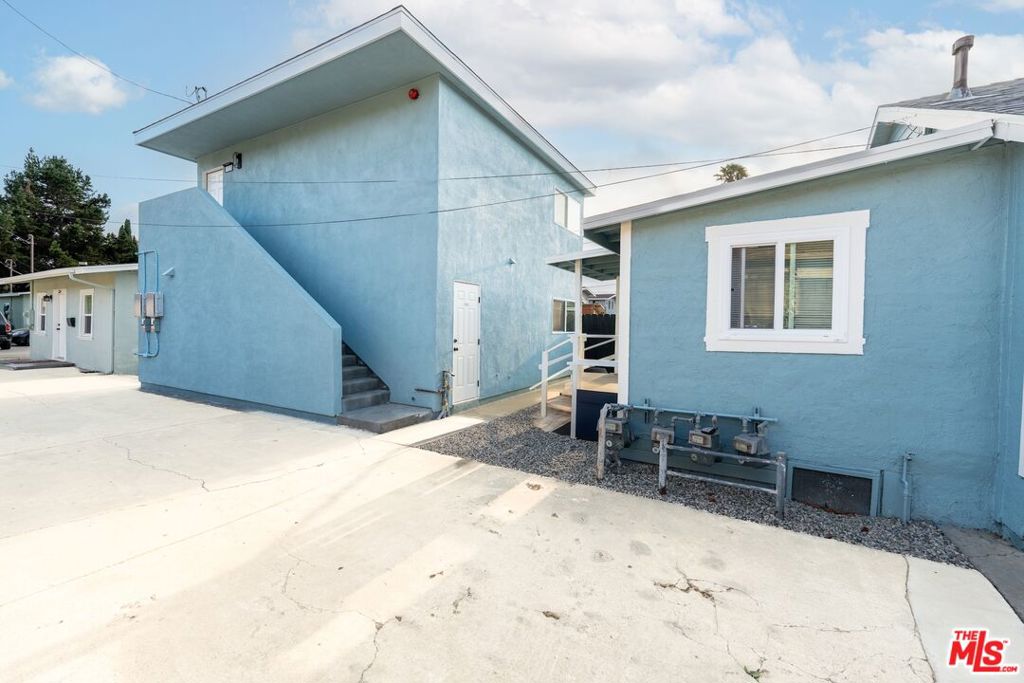 132 W Ramona Street