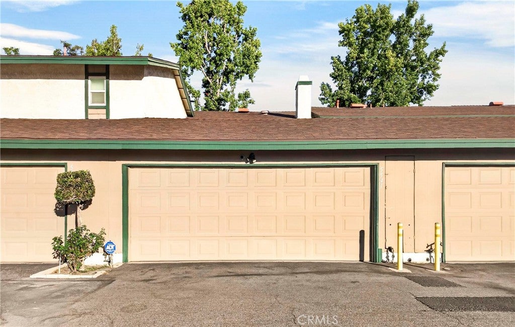 Properties 4 5541 Muir Drive