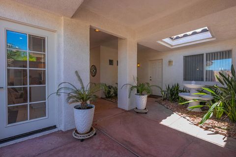 Tiny photo for 711 W Via Olivera, Palm Springs, CA 92262 (MLS # 219146721PS)