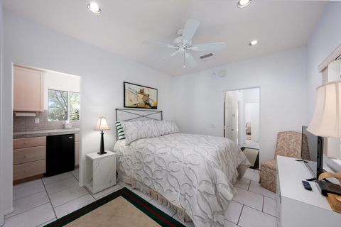 Tiny photo for 711 W Via Olivera, Palm Springs, CA 92262 (MLS # 219146721PS)