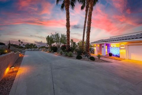 Tiny photo for 711 W Via Olivera, Palm Springs, CA 92262 (MLS # 219146721PS)