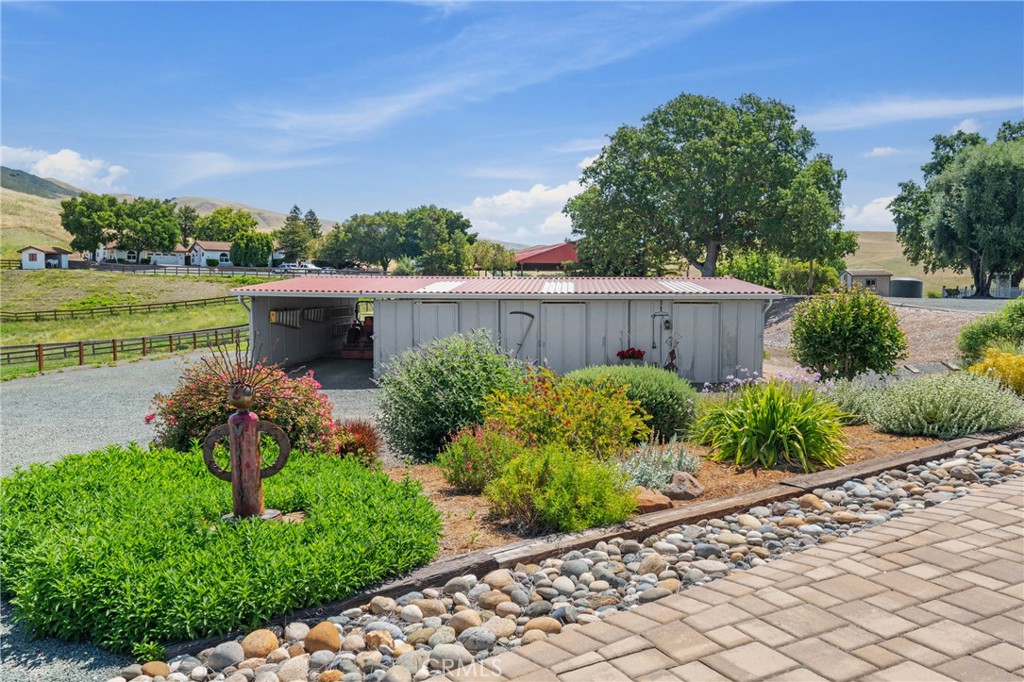 7225 Johnston Road