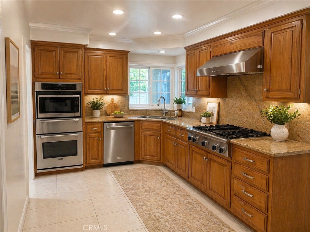 918 N Cleveland Street