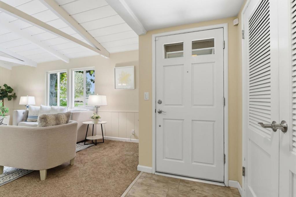 728 S Genevieve Lane