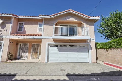 MLS: OC26212718