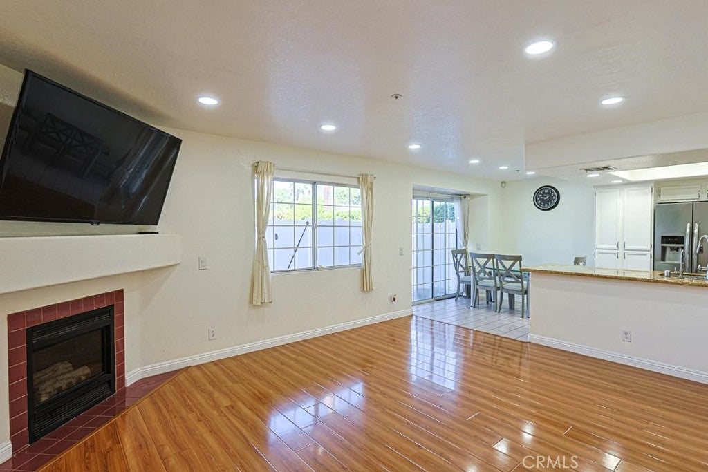 1708 S Angel Court