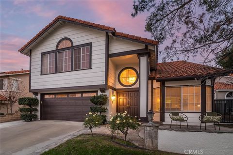 Photo of 29033 Shadow Valley Lane, Saugus, CA 91390 (MLS # SR26094658)