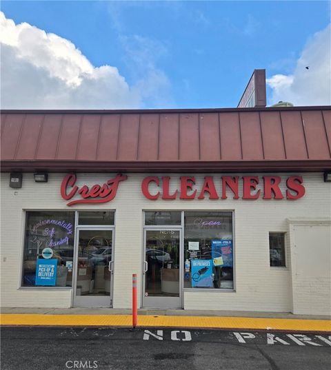 Photo of 11119 Palms Blvd, Los Angeles, CA 90034 (MLS # IG26038755)