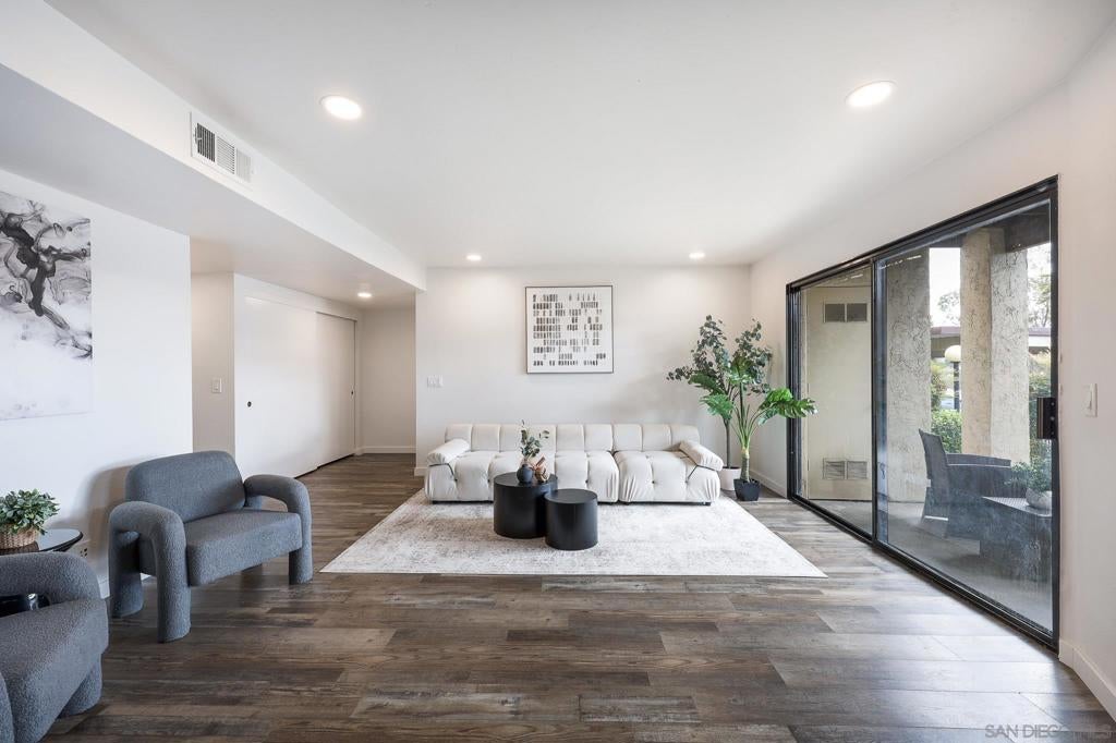 440 Citracado Parkway 5