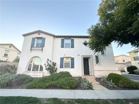 119 Cultivate Irvine CA 92618