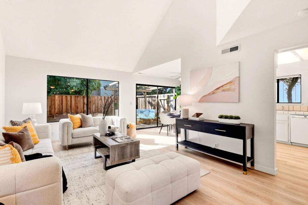 17079 Creekside Circle
