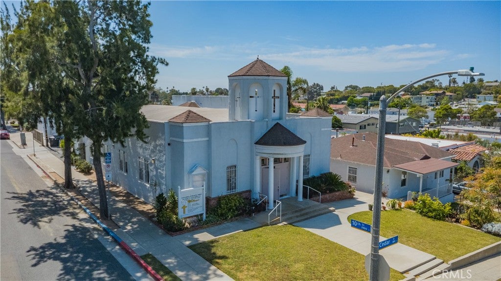 Photo of 836 Cedar st ST, Santa Monica, CA 90405 (MLS # SR26200073)