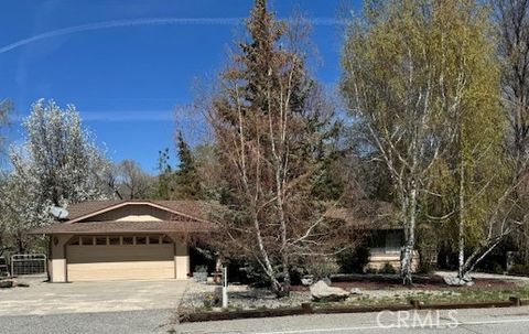Photo of 30081 Jamaica Dunes Drive, Tehachapi, CA 93561 (MLS # PI26066433)