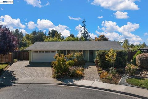 1835 Cairo St Livermore CA 94550